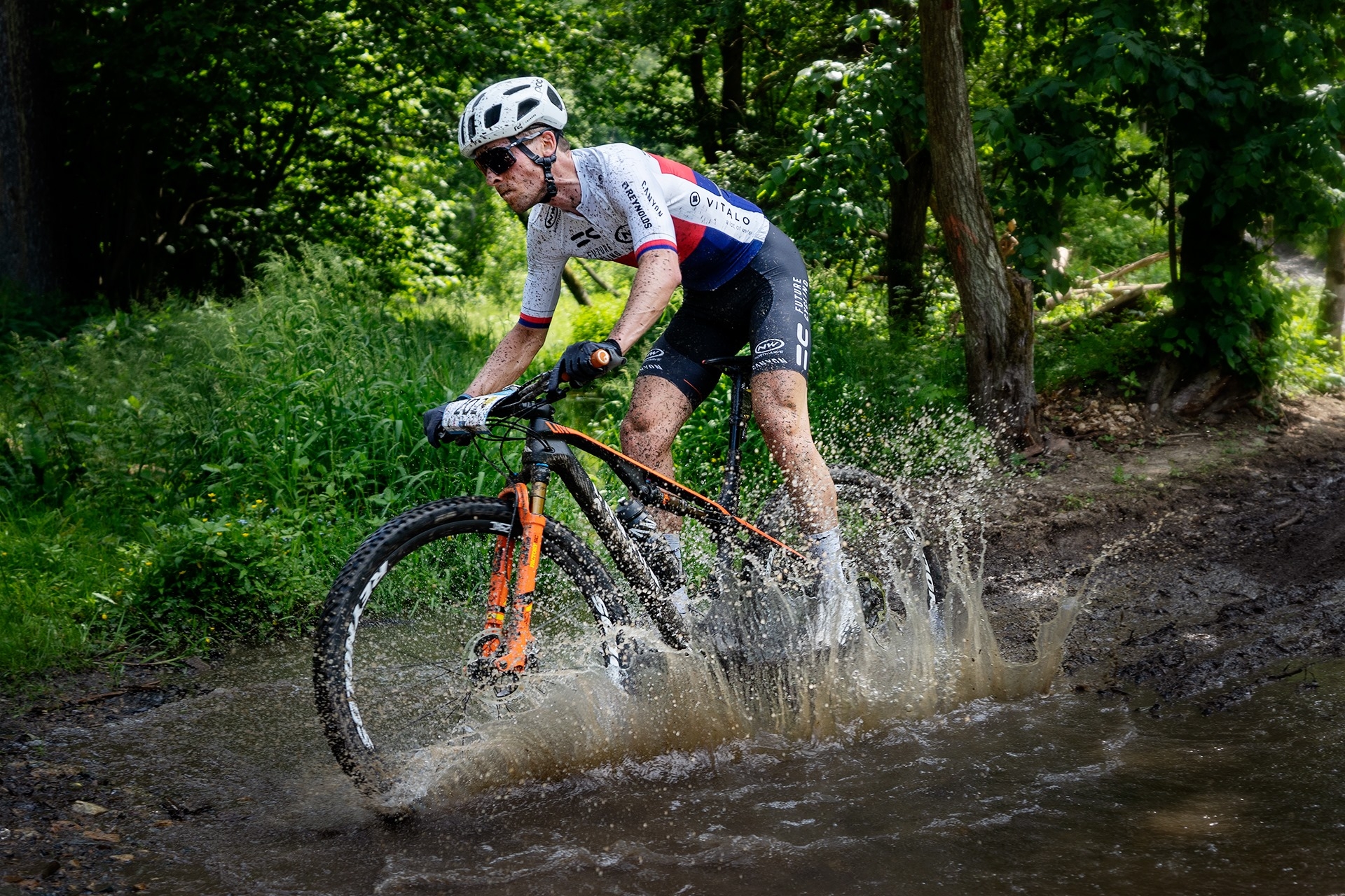Martin Stošek z týmu Future Cycling Northwave ovládl Škoda Auto Sázava. Foto: Robin Nevřala a Ondřej Litera