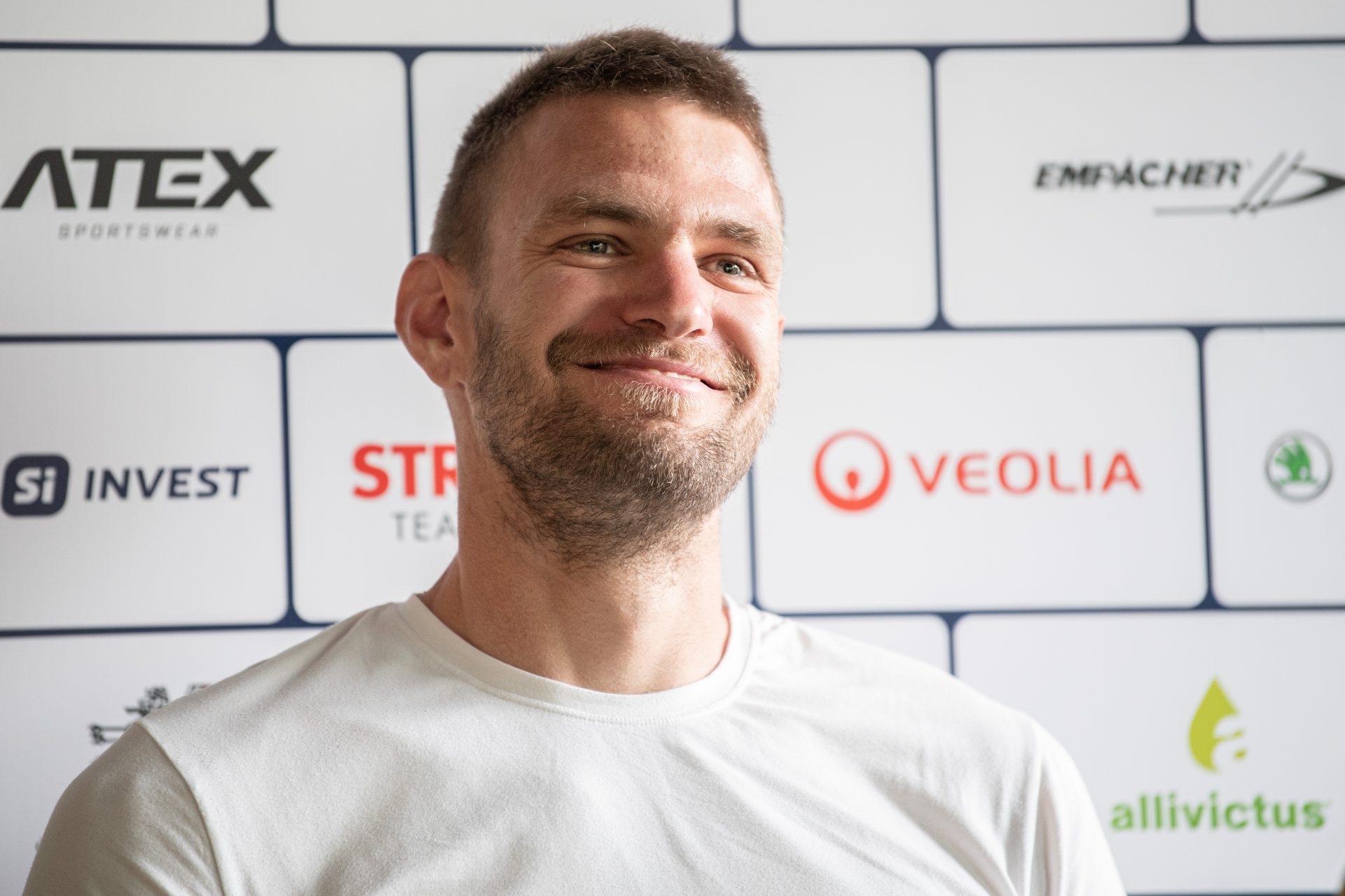 Ondřej Synek, úspěšný český skifař, si přípravu v sezoně poznamenané pandemií koronaviru zpestřuje cyklistikou. Foto: Sport Invest
