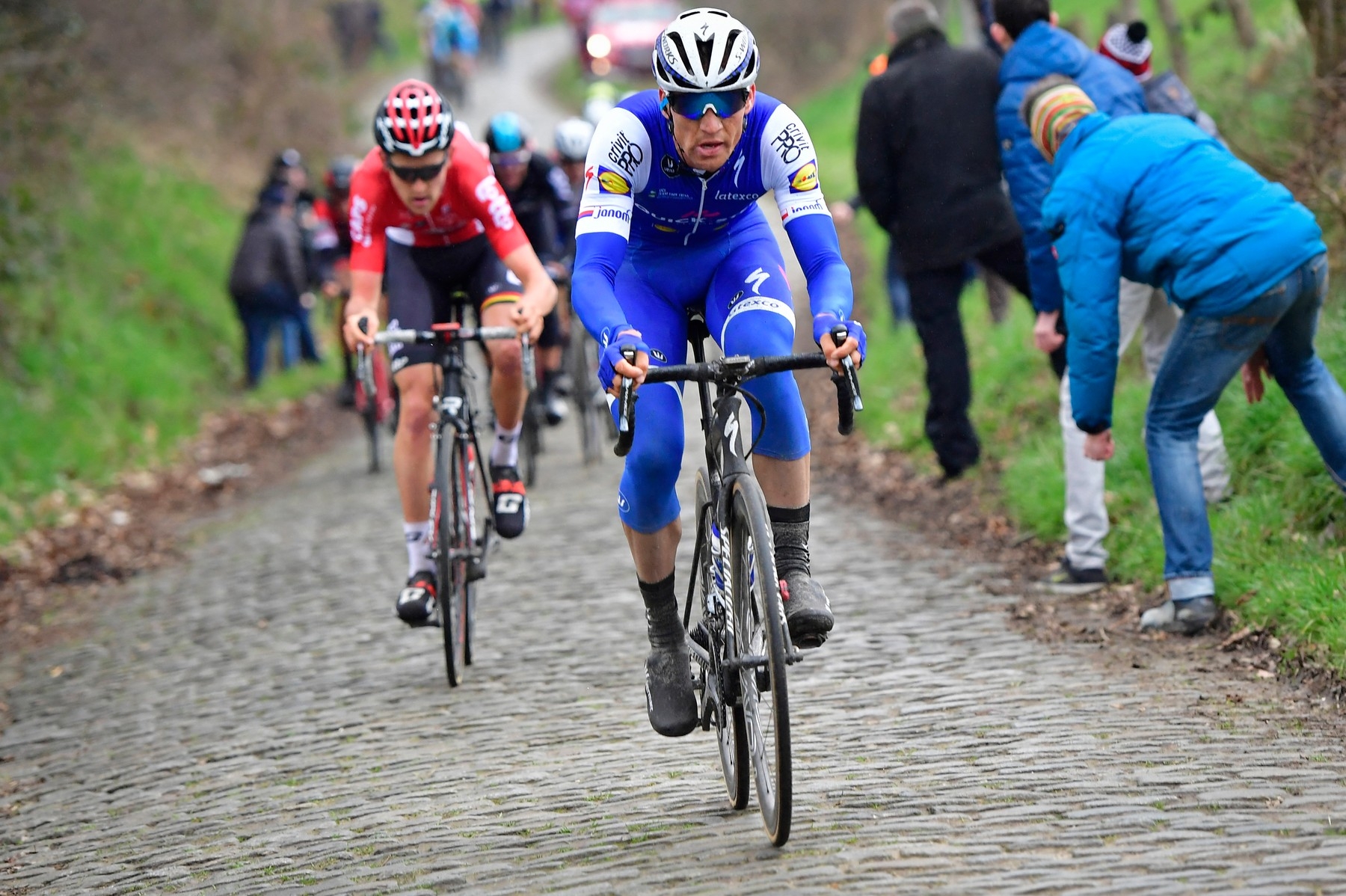 Zdeněk Štybar na trase závodu Omloop Het. Foto: Profimedia