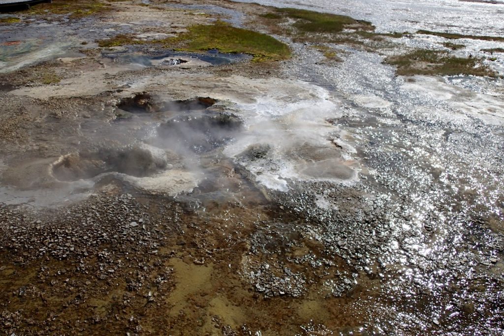 Hot water coming up