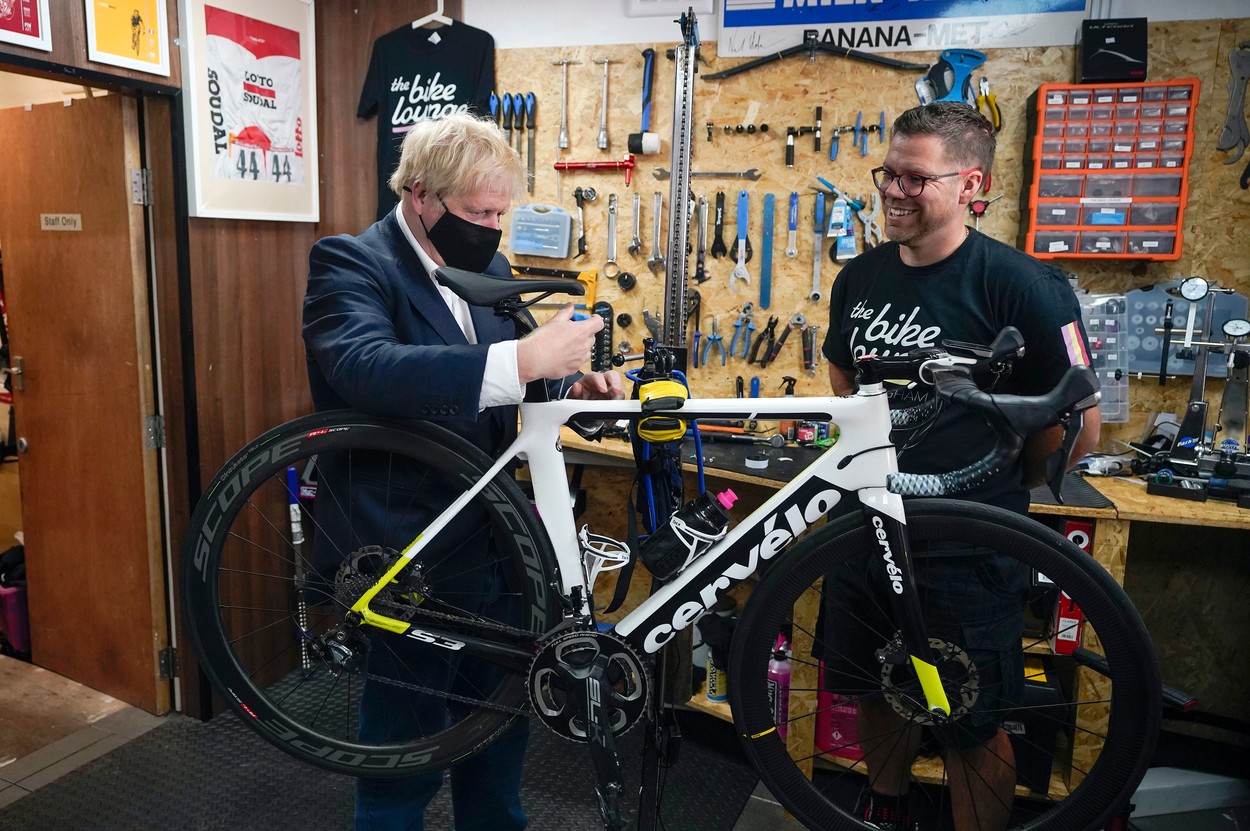 Boris Johnson Cycling