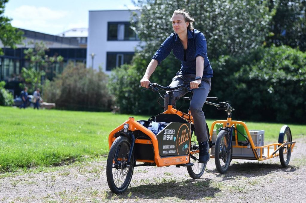 Bike trailer